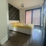 Platinum Towers Apartman Varsó